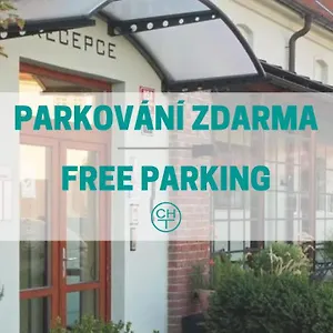 Hotel Chvalska Tvrz
