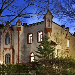 Apartment Lilienthalschlösschen, Berlin