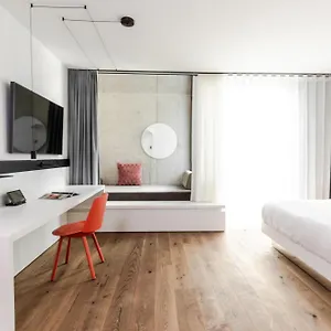 5* מלון Kpm & Residences