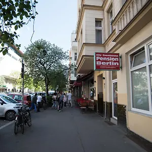 Pensión Pensión, Berlín