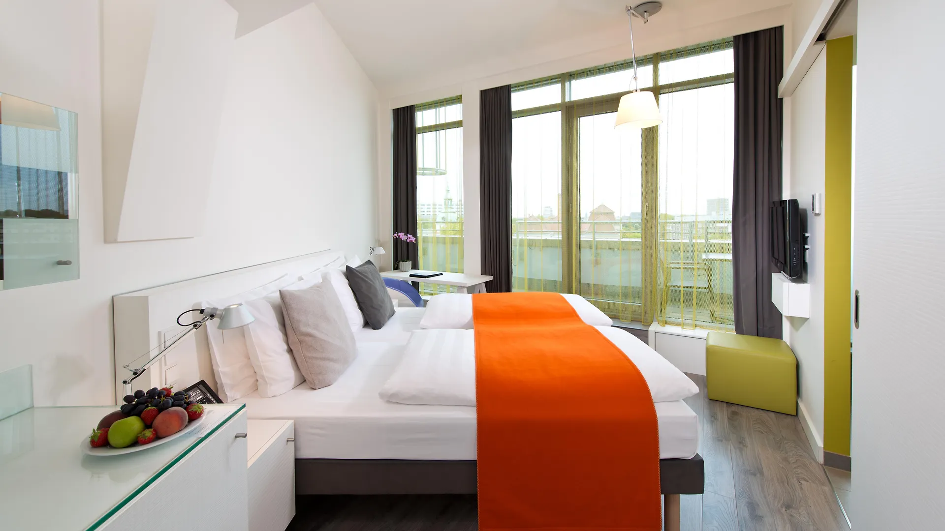 Hotel Indigo Berlin – Ku’damm, an IHG Hotel