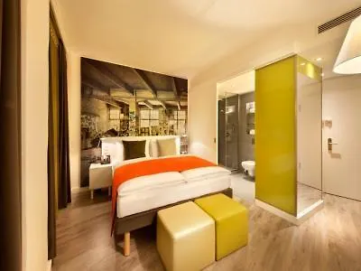 Hotel Indigo Berlin – Ku’damm, an IHG Hotel