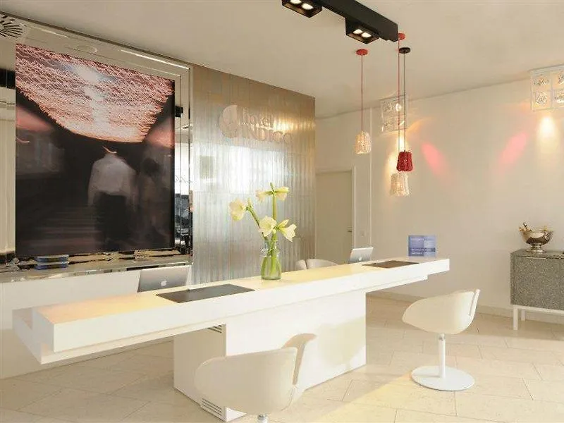 Hotel Indigo Berlin – Ku’damm, an IHG Hotel