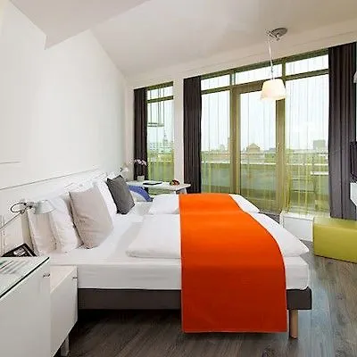 Hotel Indigo Berlin – Ku’damm, an IHG Hotel 4*,  Deutschland