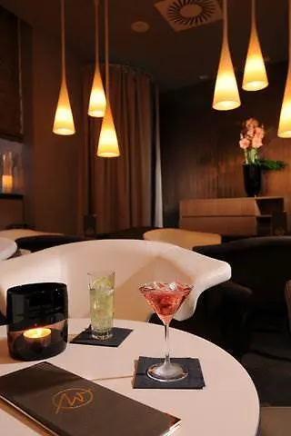 Hotel Indigo Berlin - Ku'Damm By Ihg 4*,