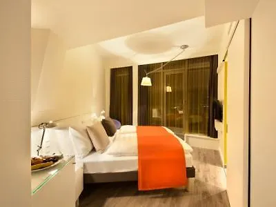 ****  Hotel Indigo Berlin - Ku'Damm By Ihg Germany